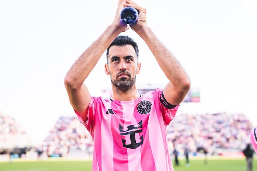 Sergio Busquets durante un partido con Inter Miami, en la MLS 2025. Foto Inter Miami